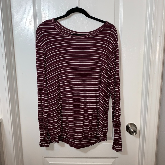American Eagle Outfitters Tops - American Eagle Long Sleeve Soft and Sexy T XL
